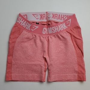 HOLD Gymshark Peach Flex Shorts